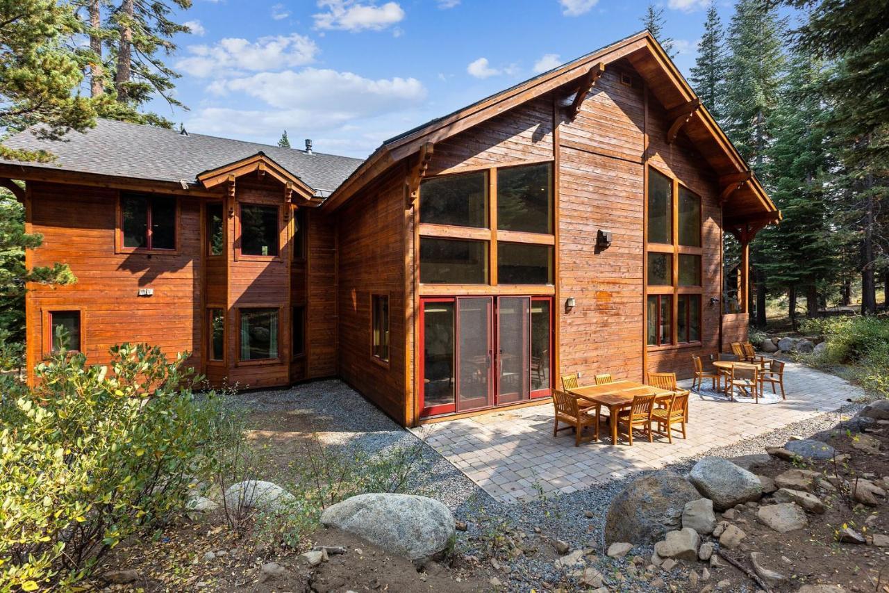 Bear Meadows Lodge - Hot Tub - Tahoe Donner Home Truckee Dış mekan fotoğraf