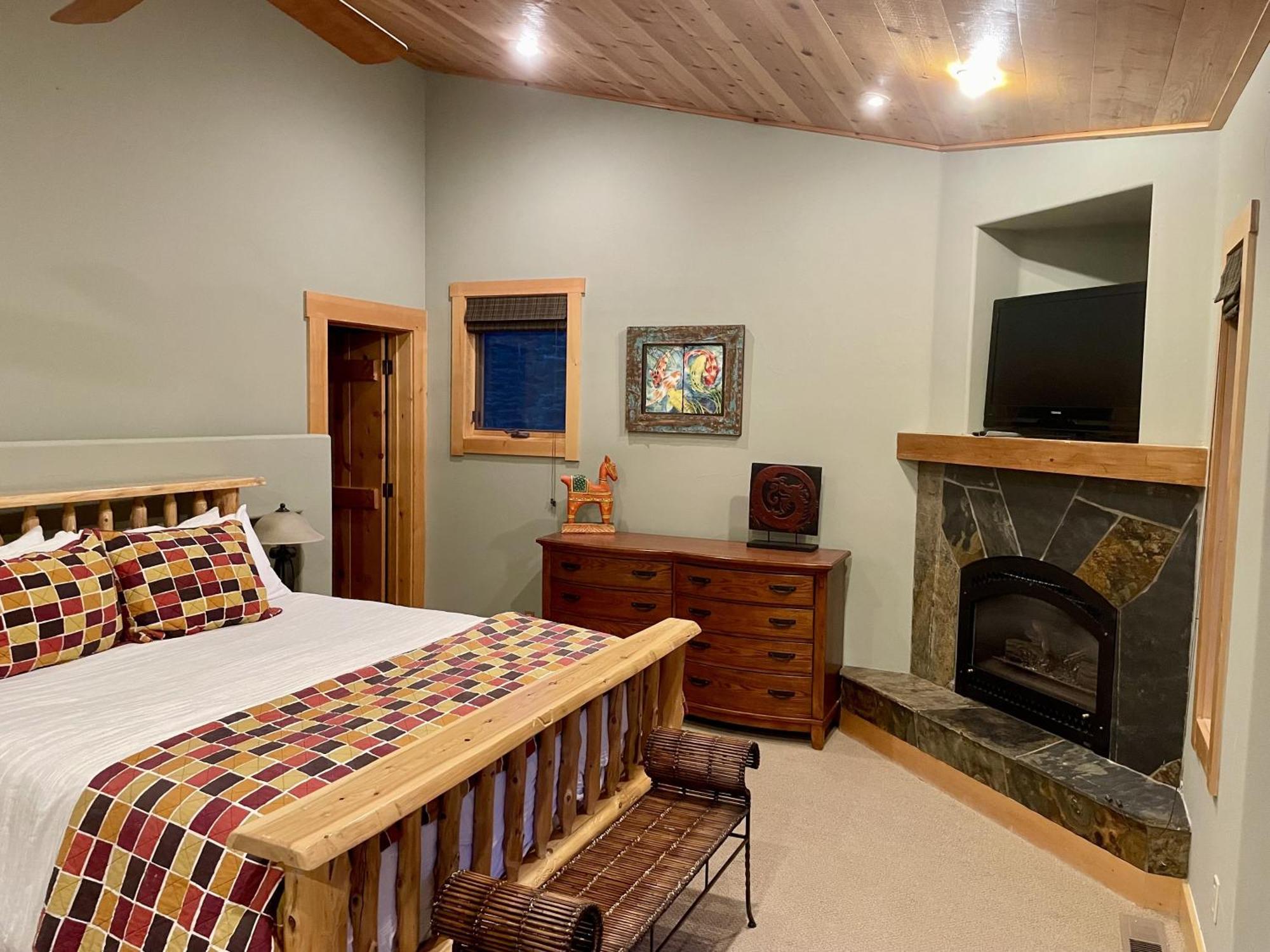 Bear Meadows Lodge - Hot Tub - Tahoe Donner Home Truckee Dış mekan fotoğraf